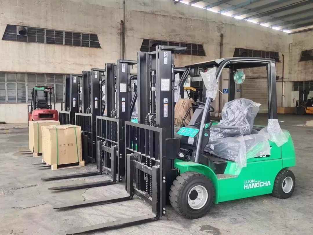 关于叉车的7个冷知识:蓄电池叉车到底比柴油叉车省多少钱?(图10) 关于叉车的7个冷知识:蓄电池叉车到底比柴油叉车省多少钱?(图10)