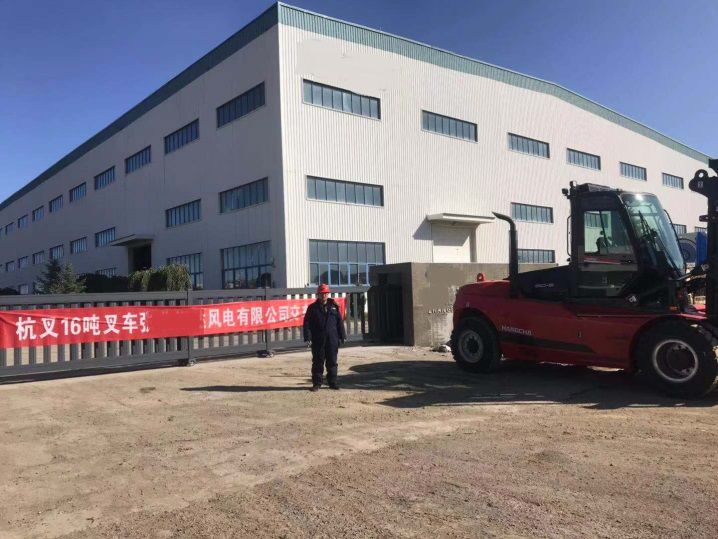 杭叉新款X系列16吨重装叉车顺利交付(图3)