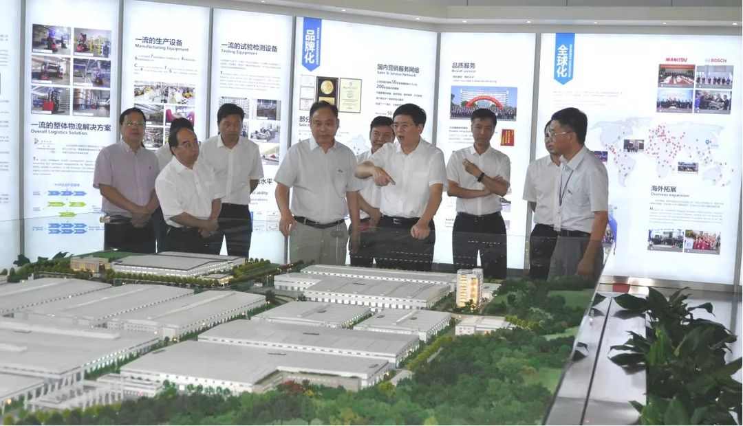 黄建发调研杭叉集团：智能制造引领行业创新(图2)