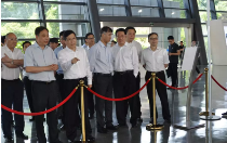 杭州市长调研杭叉集团：智能制造与核心技术引领未来(图2)