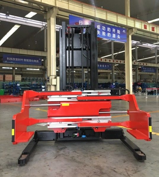 杭叉无人驾驶AGV，又推新品利器(图3)