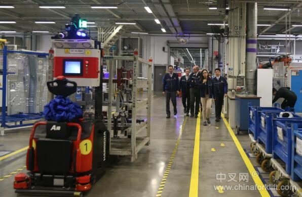 杭叉集团助力“宝马AGV项目”顺利运行(图6)