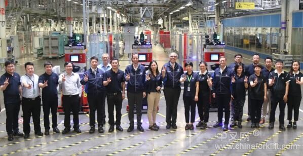 杭叉集团助力“宝马AGV项目”顺利运行(图4)