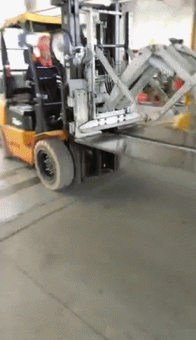 “推”陈出新，“拉”动效益——大件化工物品就交给杭叉推拉器叉车吧！(图3)