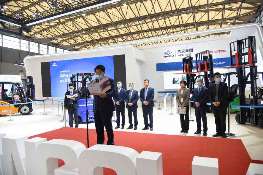 杭叉发布XC锂电前移式叉车 视觉导航AGV系统引领物流智能化转型(图4)