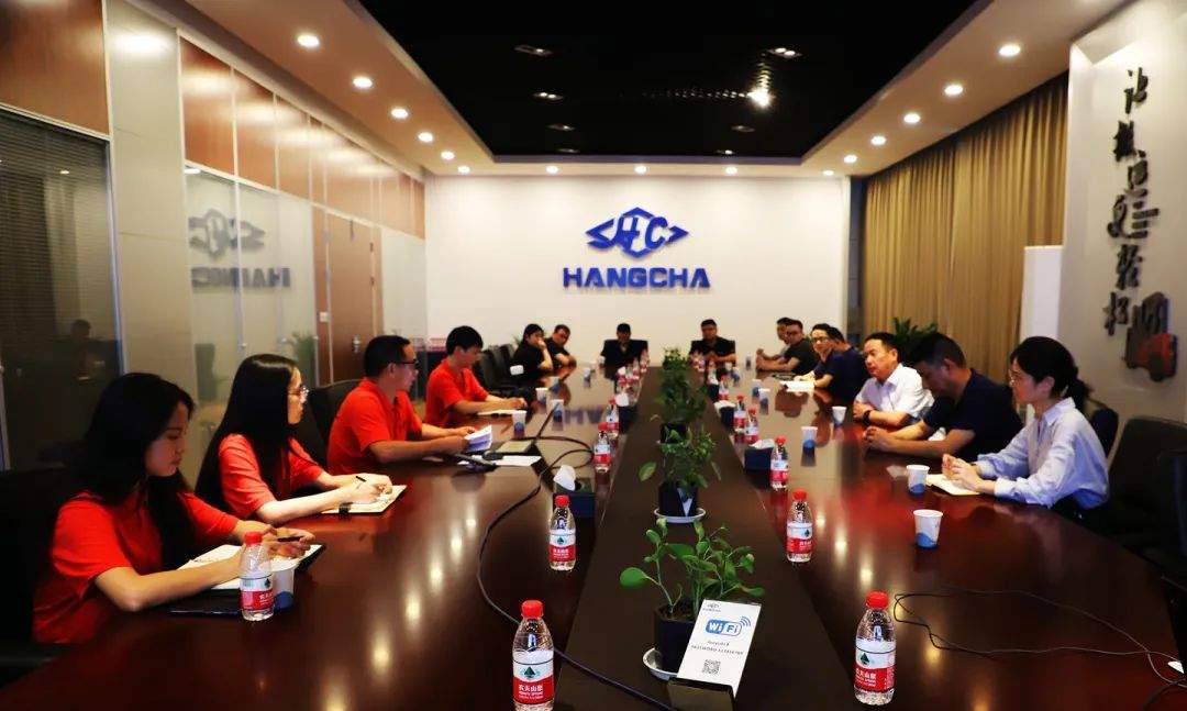 中叉网叉车安全质量万里行活动完美收官 聚焦行业科技创新发展(图3)