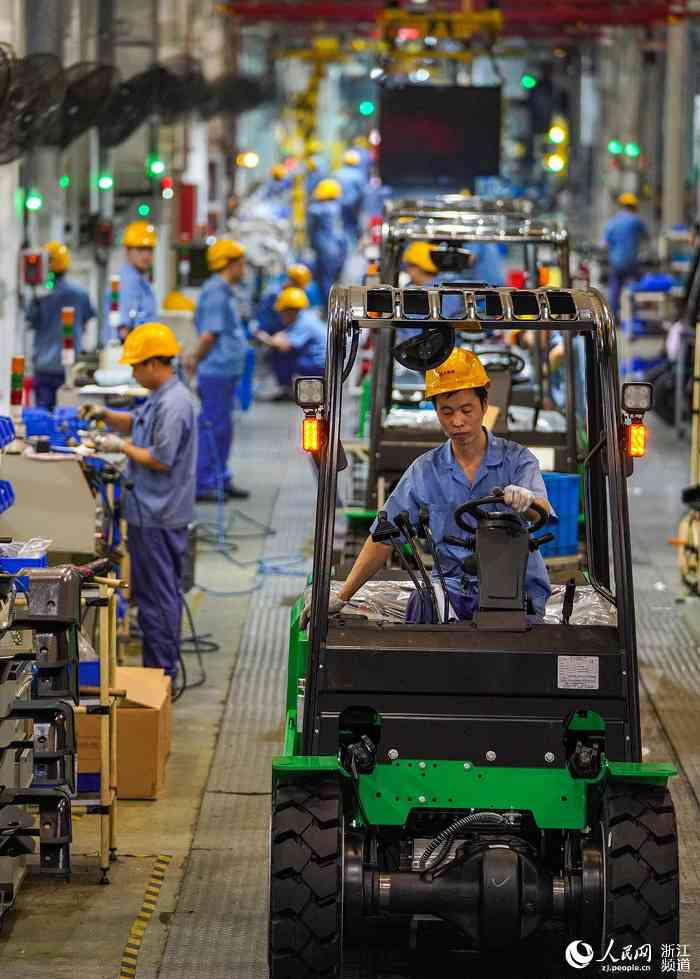 新能源叉车需求激增 杭叉集团日产量达400台供不应求(图5)