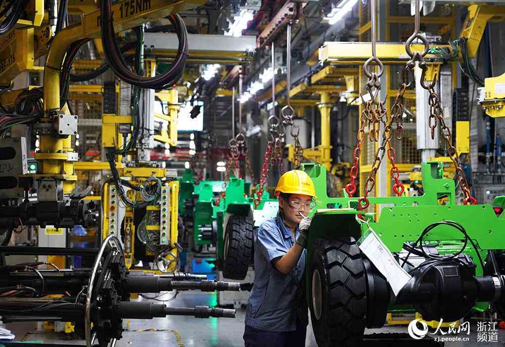 新能源叉车需求激增 杭叉集团日产量达400台供不应求(图3)