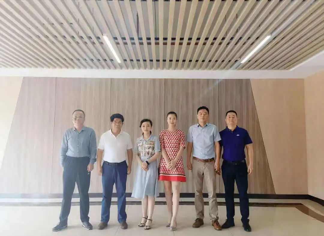 杭叉集团入驻高峰智能制造产业园签约仪式成功举办(图2) 杭叉集团入驻高峰智能制造产业园签约仪式成功举办(图2)