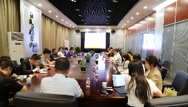 叉车行业持续火爆 产销两旺景气度高涨(图2) 叉车行业持续火爆 产销两旺景气度高涨(图2)