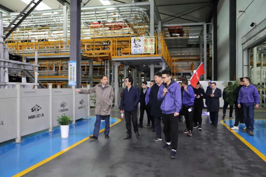 杭叉集团智能制造升级年会举行,见证工业互联技术成果(图3) 杭叉集团智能制造升级年会举行,见证工业互联技术成果(图3)