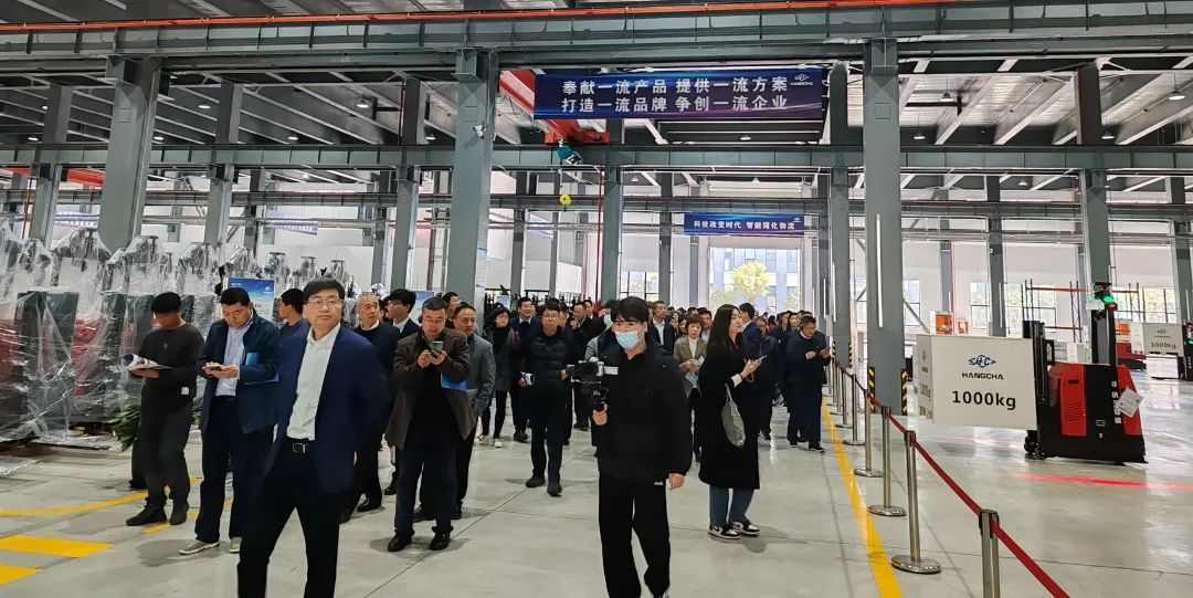 浙江民营企业社会责任研讨会召开 杭叉集团连续上榜领先企业(图7)