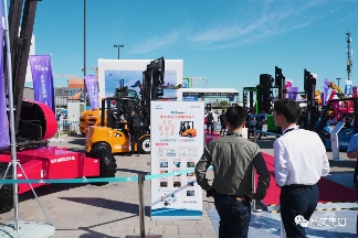 杭叉集团BICES 2023展示创新成果 锂电氢燃料产品引领行业变革(图3) 杭叉集团BICES 2023展示创新成果 锂电氢燃料产品引领行业变革(图3)