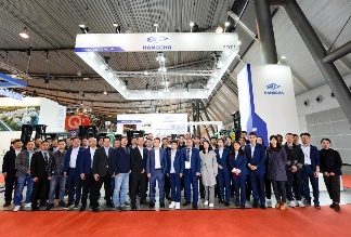 德国物流展杭叉锂电叉车受热捧 氢燃料新品首秀引关注(图4) 德国物流展杭叉锂电叉车受热捧 氢燃料新品首秀引关注(图4)