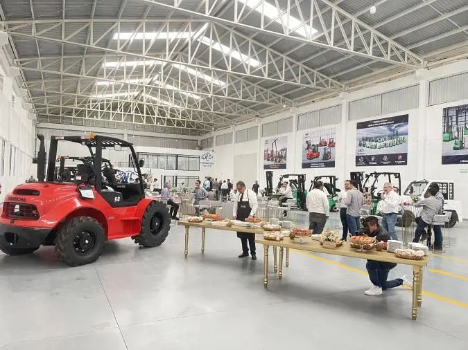 杭叉墨西哥公司正式开业 全球化战略布局再添新里程(图5) 杭叉墨西哥公司正式开业 全球化战略布局再添新里程(图5)