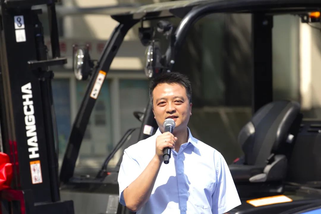 氢能叉车正式投运 金宏气体与杭叉集团推动绿色低碳应用(图6) 氢能叉车正式投运 金宏气体与杭叉集团推动绿色低碳应用(图6)