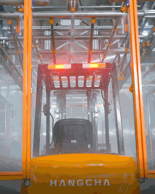 杭叉发布XE系列锂电叉车,以电换油高效节能新选择(图5) 杭叉发布XE系列锂电叉车,以电换油高效节能新选择(图5)