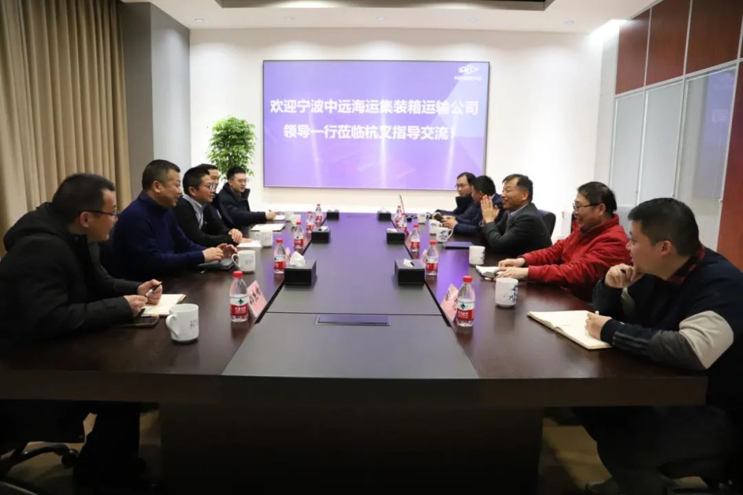 中远海运领导考察杭叉集团深化战略合作(图3) 中远海运领导考察杭叉集团深化战略合作(图3)