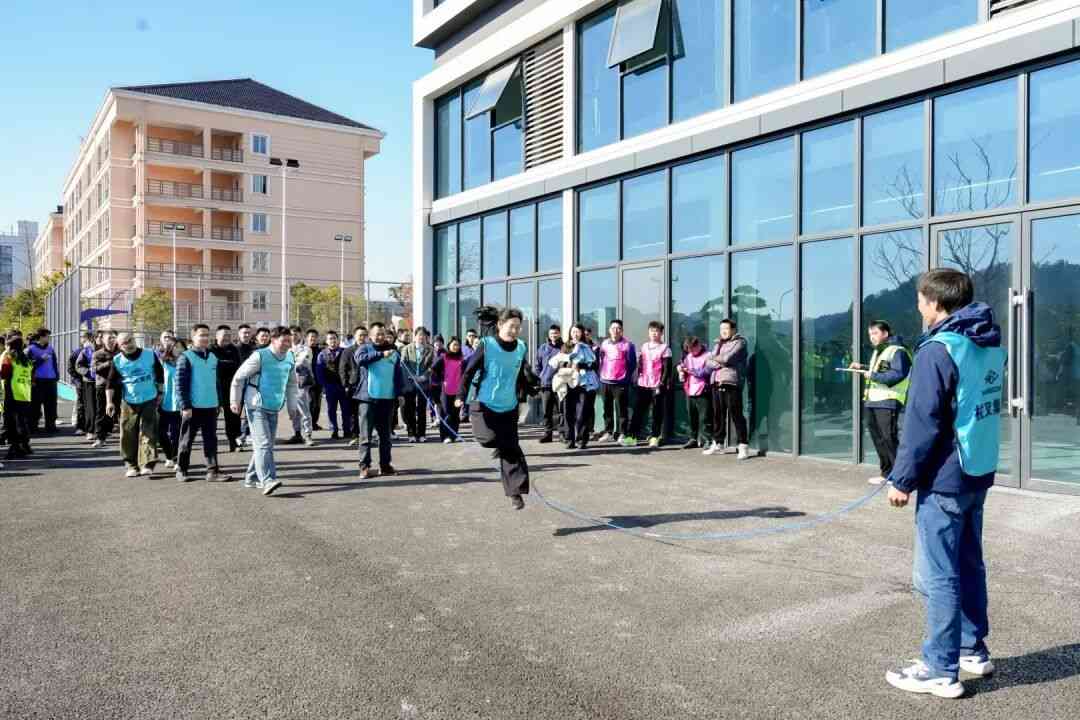 技能比武与趣味运动会展现员工风采与团队精神(图17) 技能比武与趣味运动会展现员工风采与团队精神(图17)