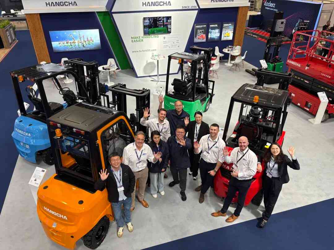 杭叉集团IMHX 2025展会圆满收官,展示绿色智慧物流创新成果(图9) 杭叉集团IMHX 2025展会圆满收官,展示绿色智慧物流创新成果(图9)