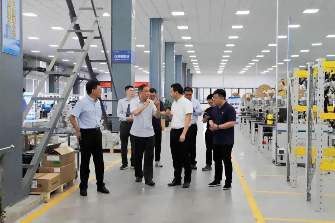 新能源战略引领工业车辆创新发展,聚焦智能制造与国际化布局(图4) 新能源战略引领工业车辆创新发展,聚焦智能制造与国际化布局(图4)