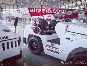 锂电行李牵引车助力机场绿色转型,高效运营成本显著降低(图7) 锂电行李牵引车助力机场绿色转型,高效运营成本显著降低(图7)