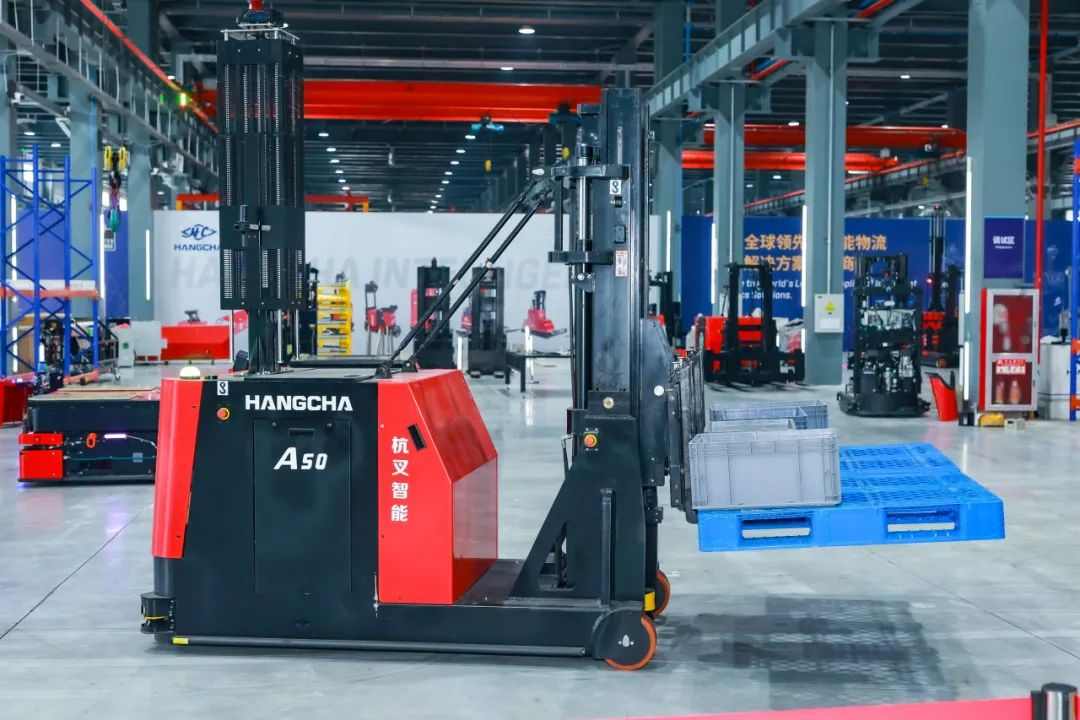 杭叉深化德国市场合作，展示新能源与智能物流创新成果(图6)