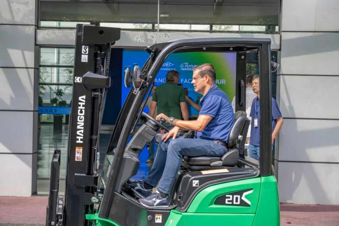 杭叉深化德国市场合作，展示新能源与智能物流创新成果(图10)