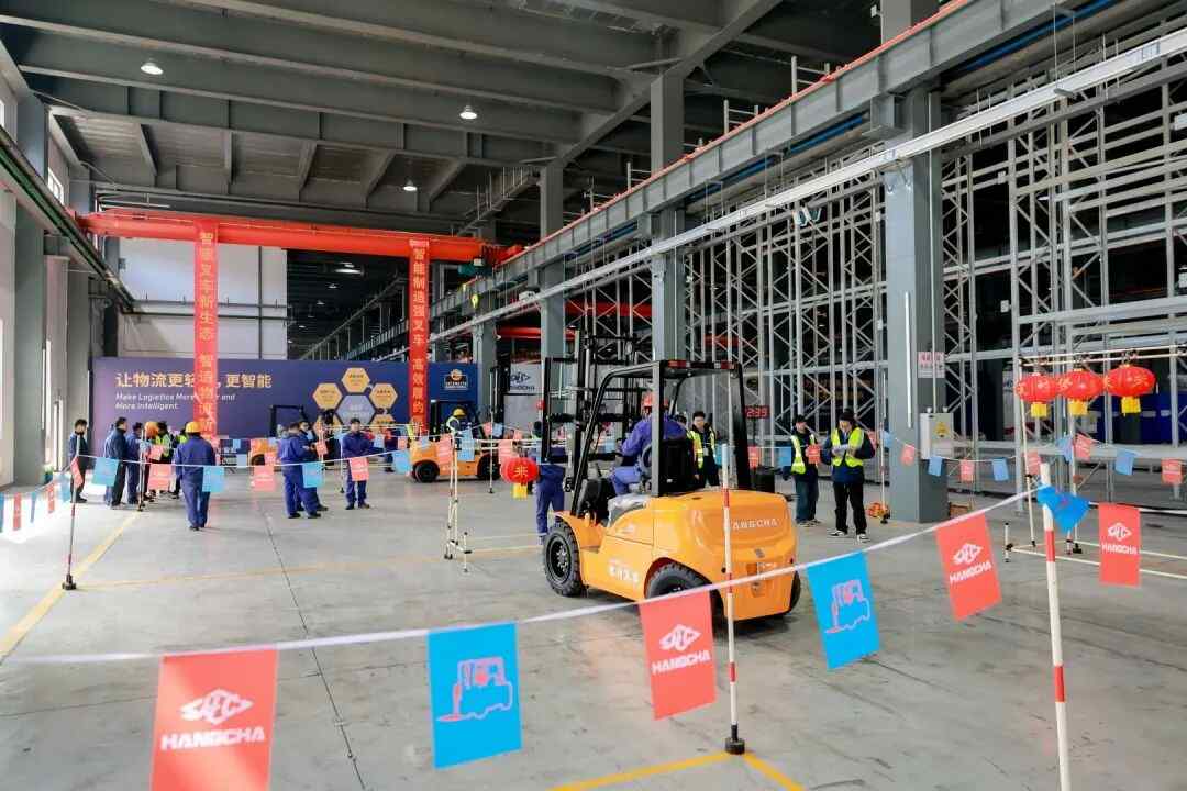 技能比武大赛展现工匠精神，趣味运动会凝聚团队力量(图5)