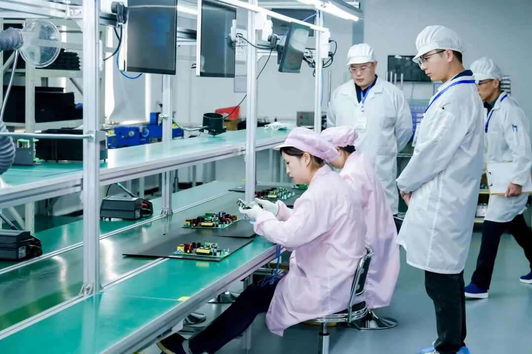 技能比武大赛展现工匠精神，趣味运动会凝聚团队力量(图9)